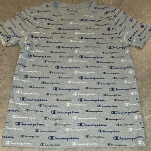 (J43) Boys Sz L, Champion All-Over Logo Tee